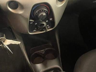 Citroen C1 PureTech 82 5 porte Feel Nero usata Casteggio