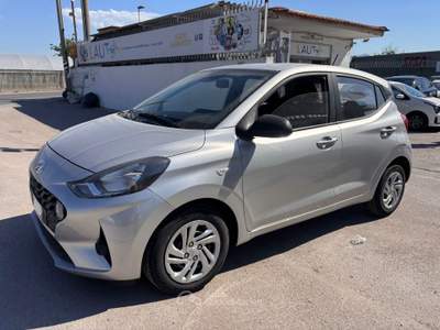 Hyundai i10 ADATTA A EO PATENTATI Argento usata Santa Maria la Carità