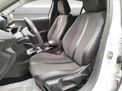 Peugeot 208 208 BlueHDi 100 Stop&Start 5 porte Allure Bianco usata Prato