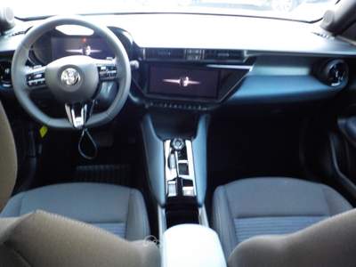 Alfa Romeo Junior 1.2 Hybrid 145CV eDCT6 usata TORRE DEL GRECO