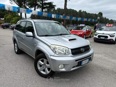 Toyota RAV4 RAV 4 RAV4 2.0 Tdi D-4D cat 5 porte Argento usata Assisi