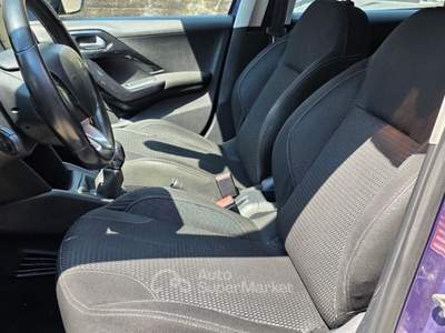 Peugeot 208 5 porte Allure Blu/Azzurro usata Alba