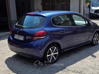 Peugeot 208 5 porte Allure Blu/Azzurro usata Alba