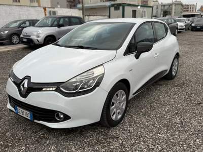 Renault Clio unico proprietario Bianco usata Barletta