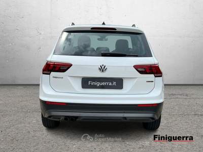 Volkswagen Tiguan 2.0 TDI Style 4MOTION Bianco usata Civate