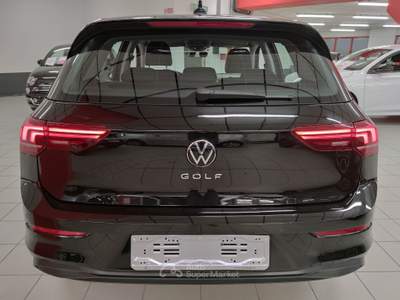 Volkswagen Golf 2.0 TDI 116cv Life + Car Play "SUPER PROMO" Nero usata LEGNANO