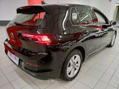 Volkswagen Golf 2.0 TDI 116cv Life + Car Play "SUPER PROMO" Nero usata LEGNANO