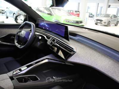 Peugeot 3008 Hybrid 145 GT e-DCS 6 Blu/Azzurro usata Casalmaggiore