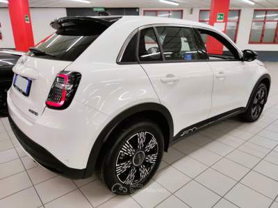 Fiat 600 1.2 145cv Hybrid FHEV Cambio Automatico "SUPER PROMO Bianco usata LEGNANO