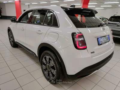 Fiat 600 1.2 145cv Hybrid FHEV Cambio Automatico "SUPER PROMO Bianco usata LEGNANO