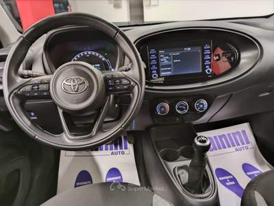 Toyota Aygo X 1.0 72cv Active + Car Play "SUPER PROMO" Argento usata LEGNANO