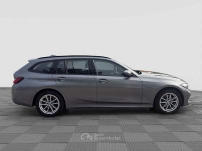 BMW Serie 3 320d 320d 48V xDrive Touring Grigio usata Parma