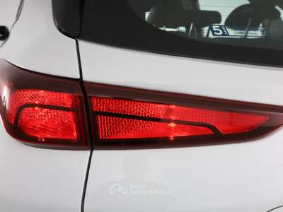 Hyundai Kona Kona HEV 1.6 DCT XLine Bianco usata Parma