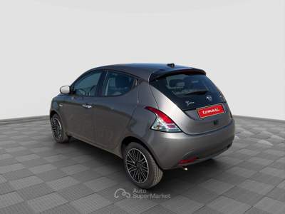 Lancia Ypsilon Ypsilon 1.0 FireFly 5 porte S&S Hybrid Gold Grigio usata Parma