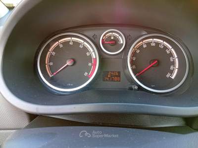 Opel Corsa Auto buono stato ideale anche per neopatentati usata Ospedaletto Euganeo