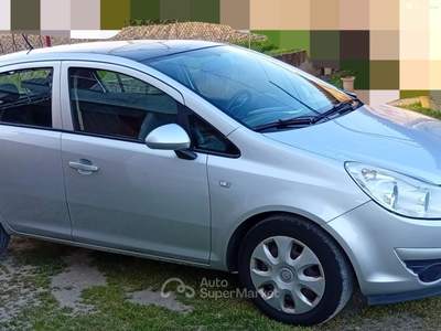 Opel Corsa Auto buono stato ideale anche per neopatentati usata Ospedaletto Euganeo