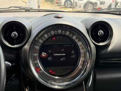 MINI Cooper Countryman 2.0 D EURO 6 Park Lane Pack Ambient/Navi Bianco usata Roma