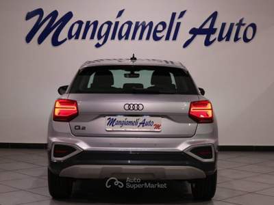 Audi Q2 30 2.0 tdi Admired Advanced s-tronic Argento usata Carlentini