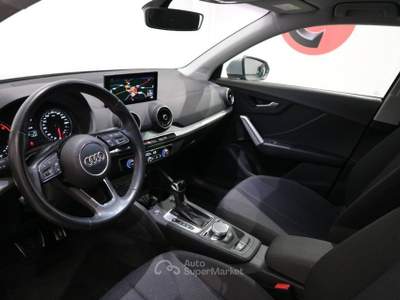 Audi Q2 30 2.0 tdi Admired Advanced s-tronic Argento usata Carlentini