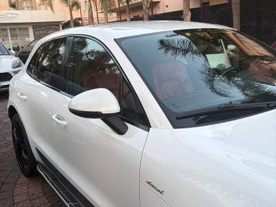 Porsche Macan Porsche macan S diesel prezzo 24500 Bianco usata Catania