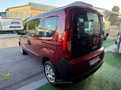 Fiat Doblò 16V BENZINA 5 POSTI AUTOVETURA usata Pianiga