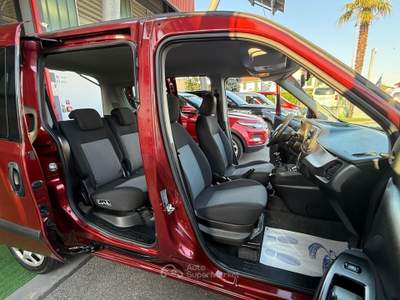 Fiat Doblò 16V BENZINA 5 POSTI AUTOVETURA usata Pianiga