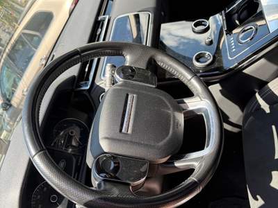 Land Rover Range Rover Velar LAND ROVER VELAR R-DYNAMIC S 180 CV TETTO APRIBILE PREZZO 19990 Nero usata Catania
