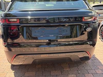 Land Rover Range Rover Velar LAND ROVER VELAR R-DYNAMIC S 180 CV TETTO APRIBILE PREZZO 19990 Nero usata Catania