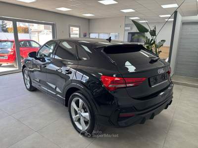 Audi Q3 S tronic line edition Nero usata SAN CIPRIANO D'AVERSA