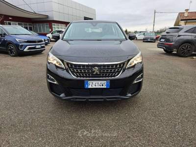Peugeot 3008 Autocarro N1 3008 1.5 bluehdi Access tg : FZ414WS Nero usata Basiliano