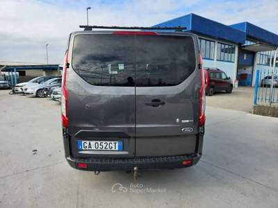 Ford Transit Custom 320 2.0 TDCI MHEV 130CV L2H1 9 POSTI M1 - GA052GT Grigio usata Basiliano