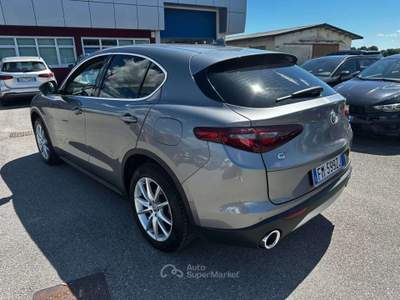 Alfa Romeo Stelvio Stelvio 2017 2.2 t Executive Q4 210cv auto FM599ZJ Grigio usata Basiliano