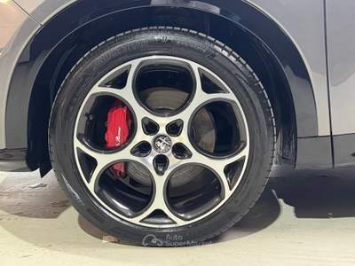 Alfa Romeo Tonale 1.5 hybrid Veloce 160cv tct7 Grigio usata Bassano del Grappa