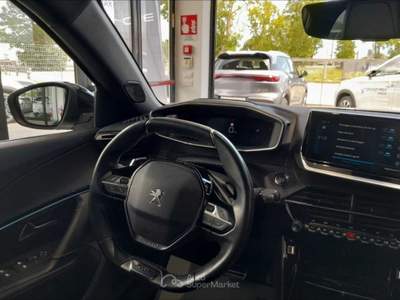 Peugeot 2008 BlueHDi 130 S&S EAT8 GT usata Castenaso