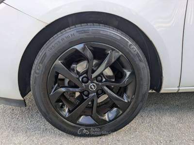 Opel Corsa Corsa V 2015 5p 1.4 b-Color Gpl 90cv Bianco usata Deruta