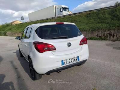 Opel Corsa Corsa V 2015 5p 1.4 b-Color Gpl 90cv Bianco usata Deruta