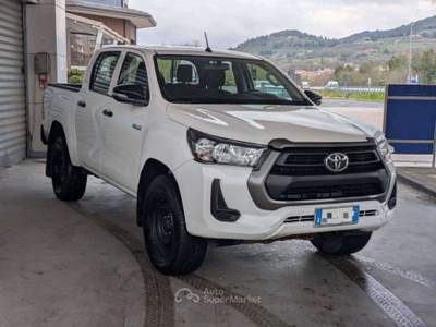 Toyota Hilux Hilux IV 2021 2.4 d-4d double cab Executive 4wd Bianco usata Deruta