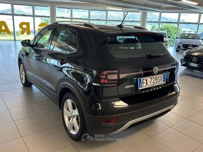 Volkswagen T-Cross 1.000 BENZINA 116 CV ADVANCED Nero usata Alba