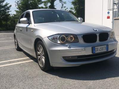 BMW Serie 1 118d Auto in ottime condizioni Grigio usata Manerba del Garda