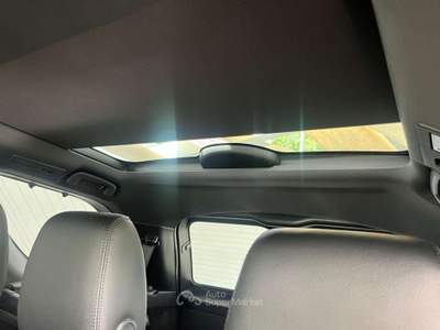 Land Rover Discovery Discovery 2.0 sd4 HSE Luxury  7p. 240 CV TETTO FULL OPTINAL Nero usata Bari