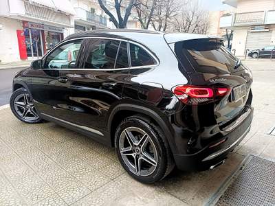 Mercedes-Benz GLA MERCEDES GLA 180 PREMIUM  AMG  VEICOLO NON FUMATORE Nero usata Andria