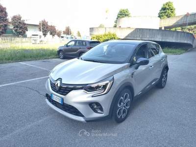 Renault Captur Plug-in Hybrid E-Tech 160 Intens Argento usata Gallarate
