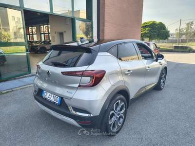 Renault Captur Plug-in Hybrid E-Tech 160 Intens Argento usata Gallarate