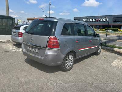 Opel Zafira 7 POSTI Grigio usata Busnago