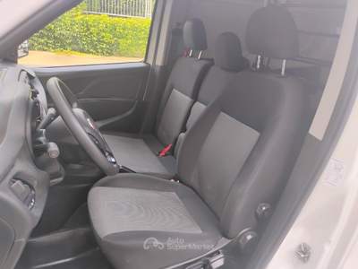 Fiat Doblò cargo 1.3 mjt. CH1 Lounge S&amp;S...3 POSTI Bianco usata San Nicolò
