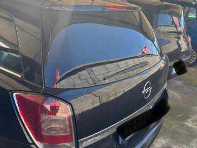 Opel Astra Opel astra 17 td Sw neo patentato usata Livorno