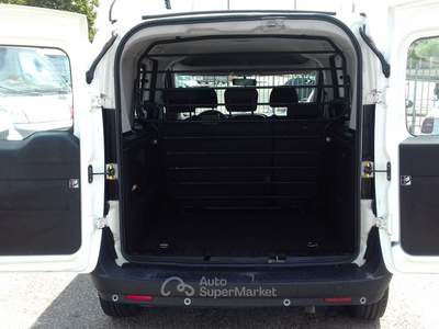 Fiat Doblò COMBI N1 AUTOCARRO 5 POSTI EASY 1.6MJET 120CV Bianco usata Cherasco