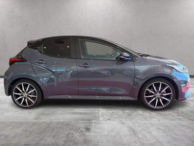 Toyota Yaris 1.5 130 Hybrid 5 porte GR Sport Grigio usata Sassari
