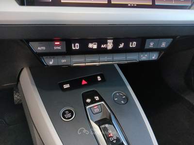Audi Q4 40 e-tron Business Advanced Nero usata Lucca