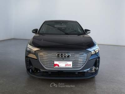 Audi Q4 40 e-tron Business Advanced Nero usata Lucca